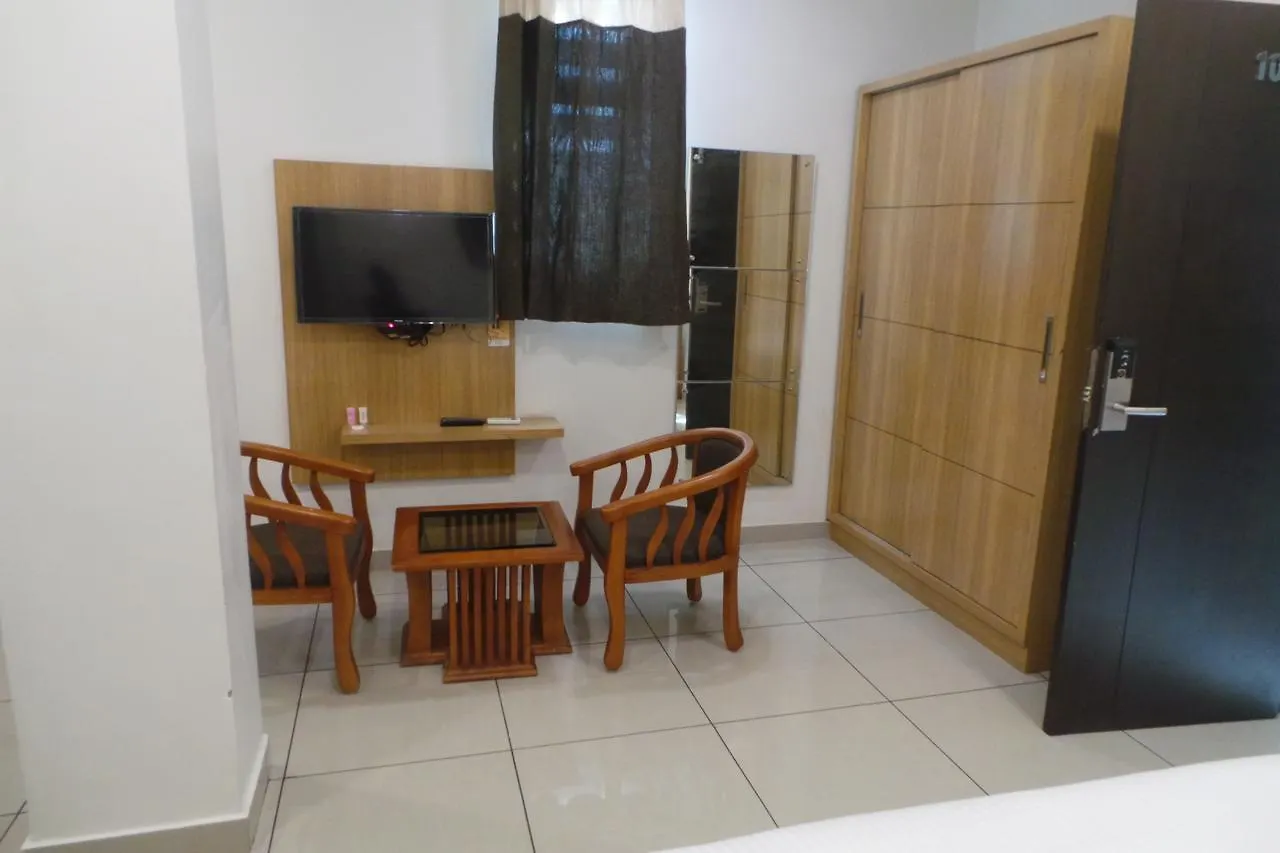 فندق Saas Residency كاليكوت الهند