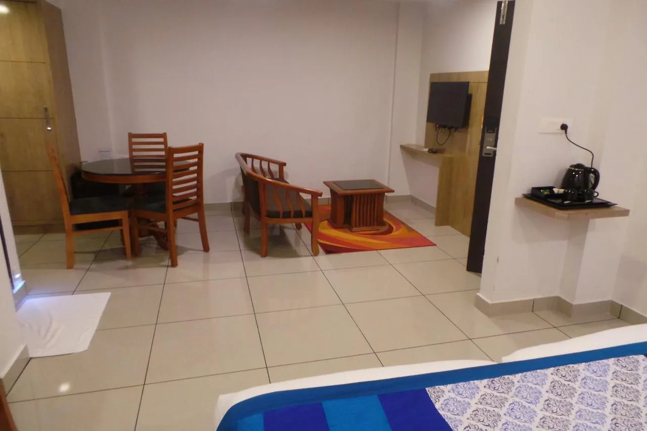 فندق Saas Residency كاليكوت